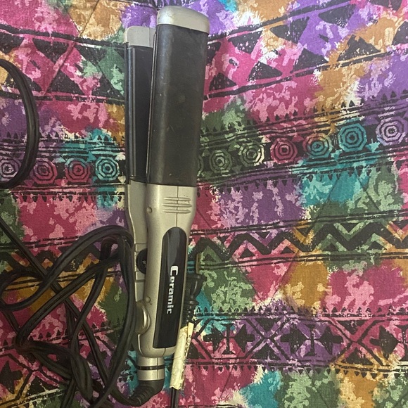 Babylisspro Other - Babyliss Pro Ceramic Hair Straightener